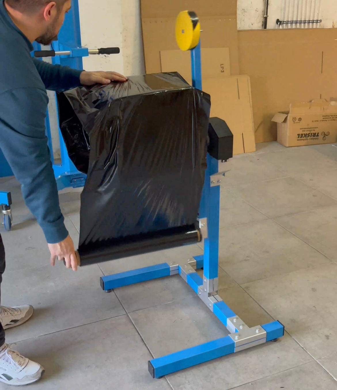 Envolvedora de Cajas, Retractiladora de Cajas VTA530